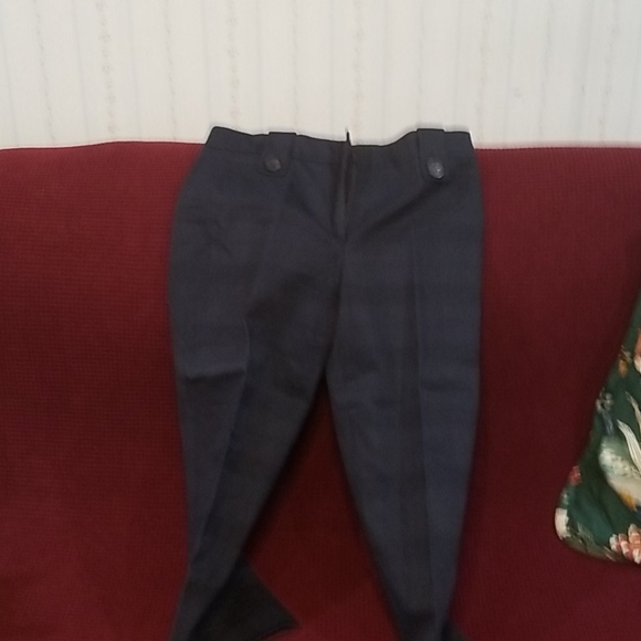 Burberry Pants - Burberry  London  Navy Capri pant